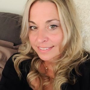Meet your Posher, Alison